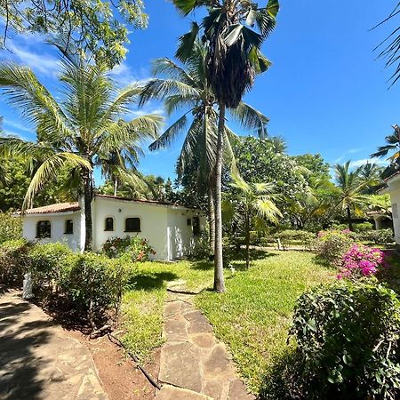 2Livu Villas Watamu Luaran gambar