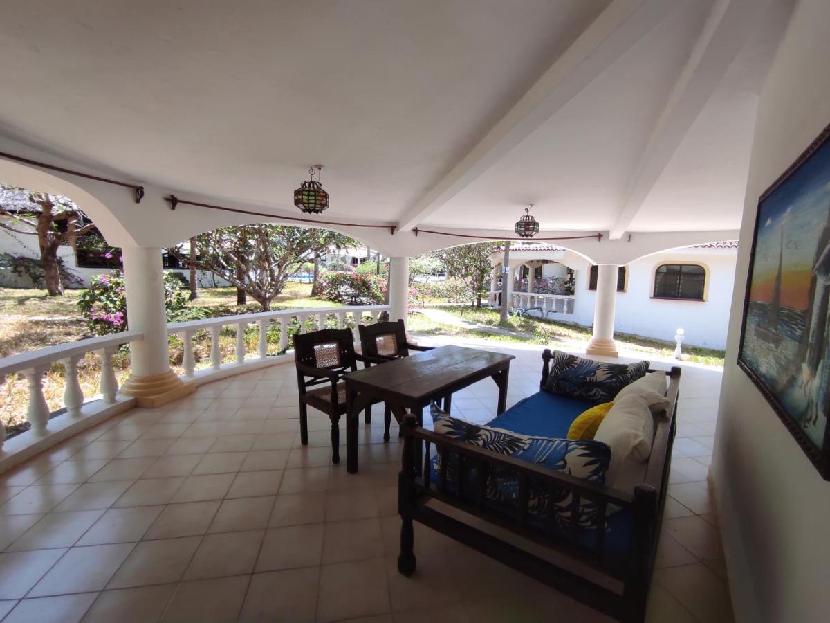 2Livu Villas Watamu Luaran gambar