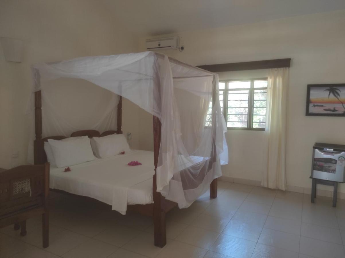 2Livu Villas Watamu Luaran gambar