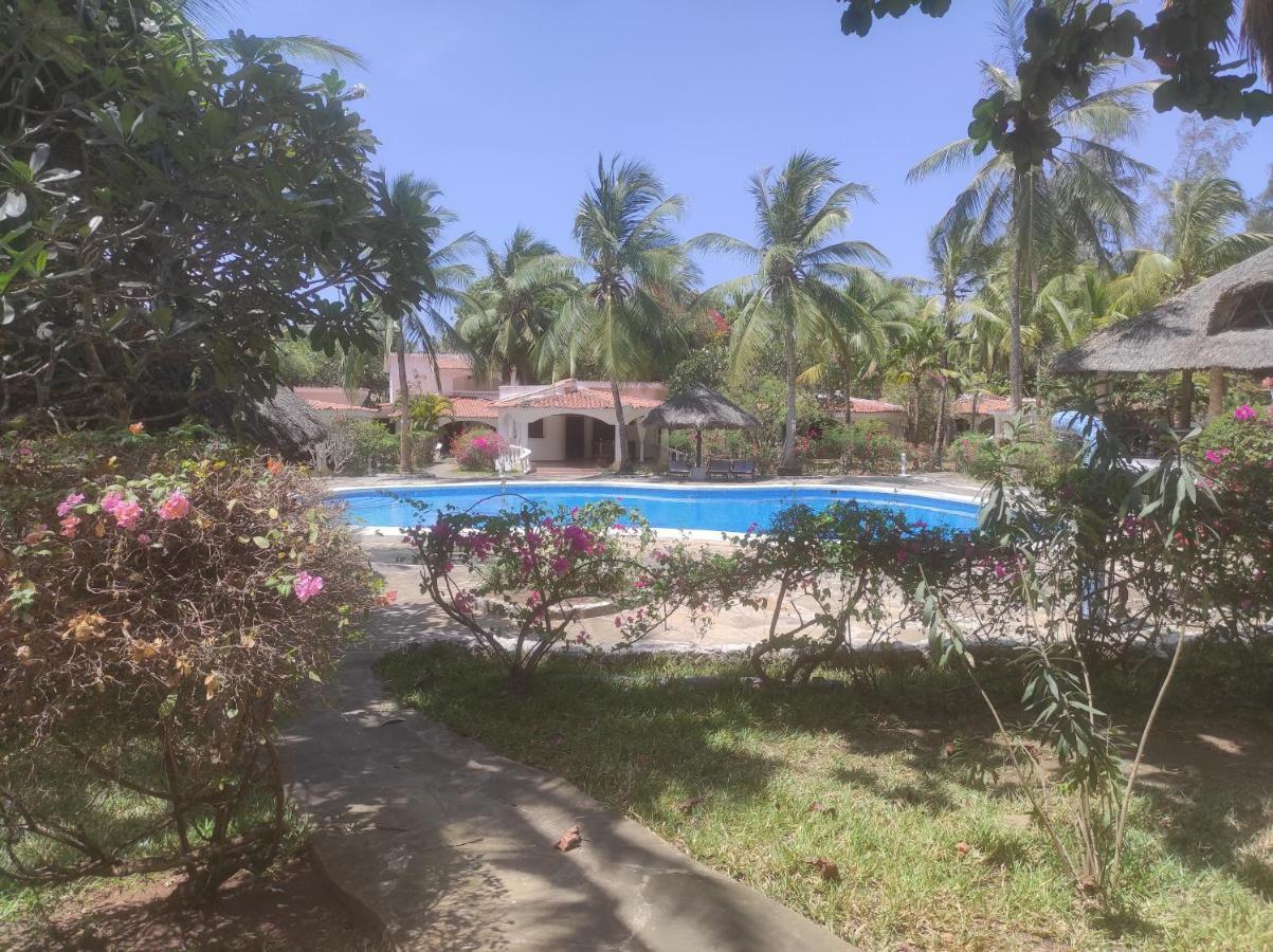 2Livu Villas Watamu Luaran gambar