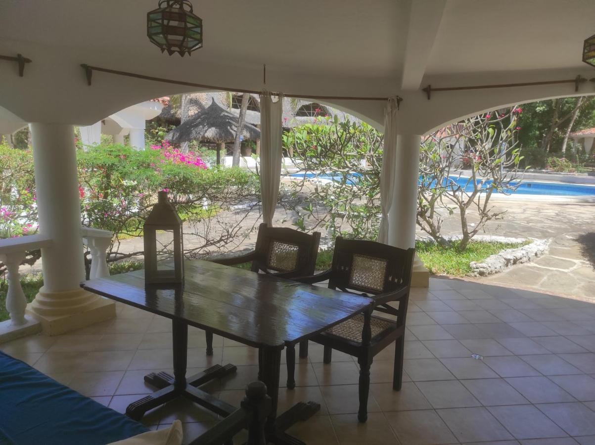 2Livu Villas Watamu Luaran gambar
