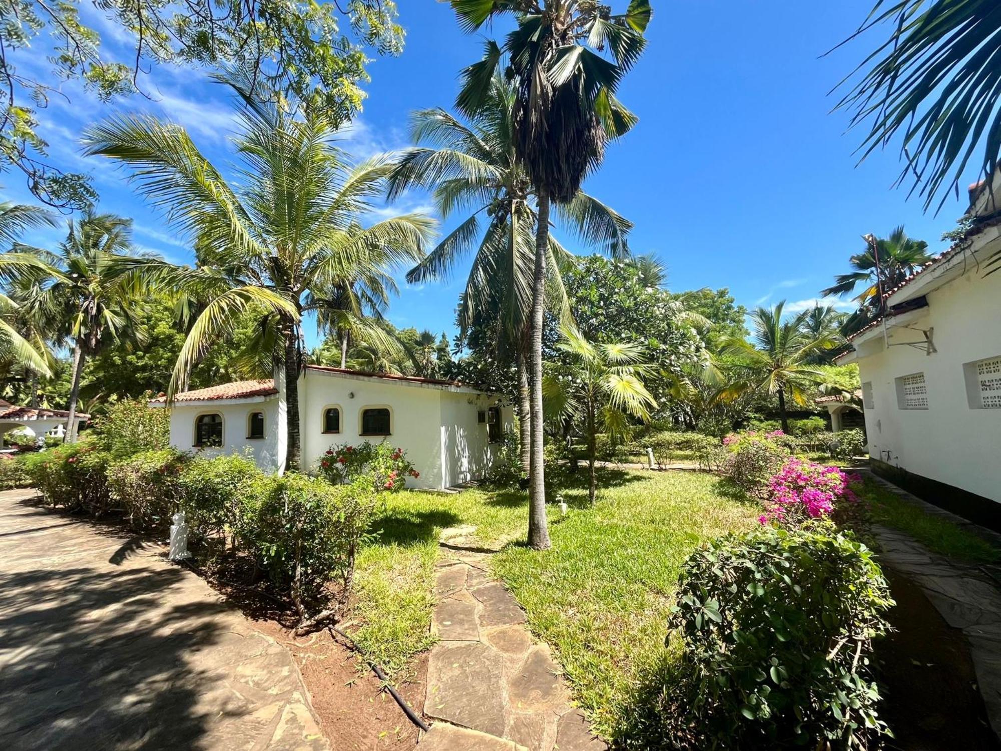 2Livu Villas Watamu Luaran gambar