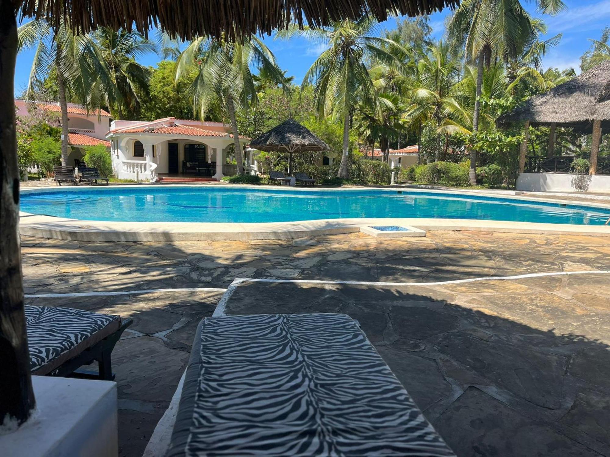 2Livu Villas Watamu Luaran gambar