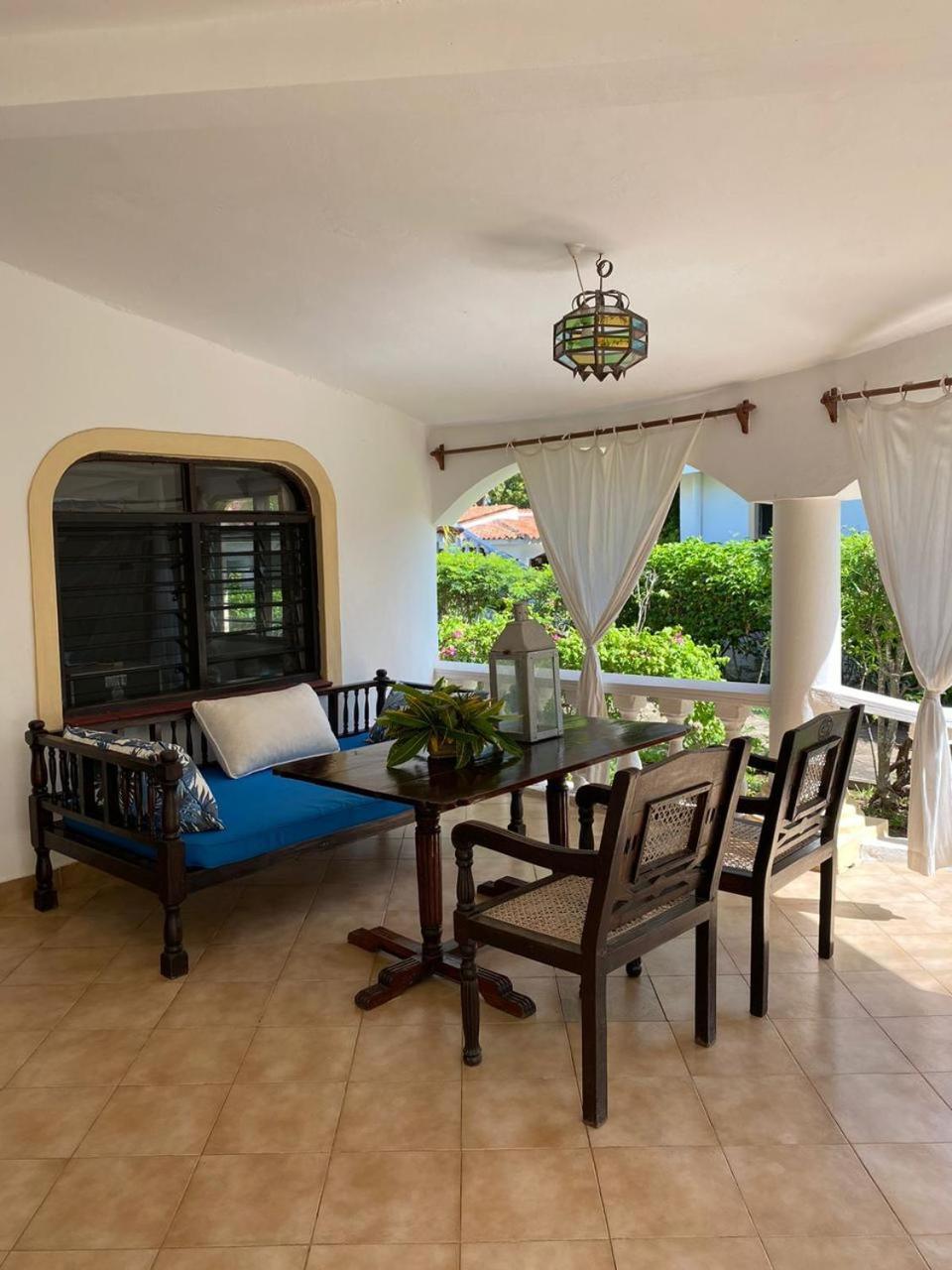 2Livu Villas Watamu Luaran gambar